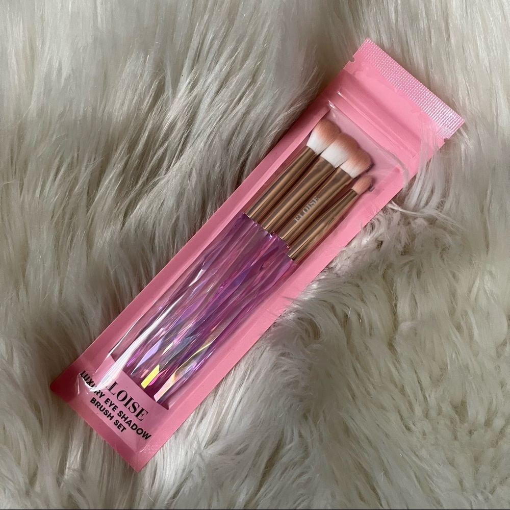 Eloise Beauty Prism Luxury Eyeshadow brush set